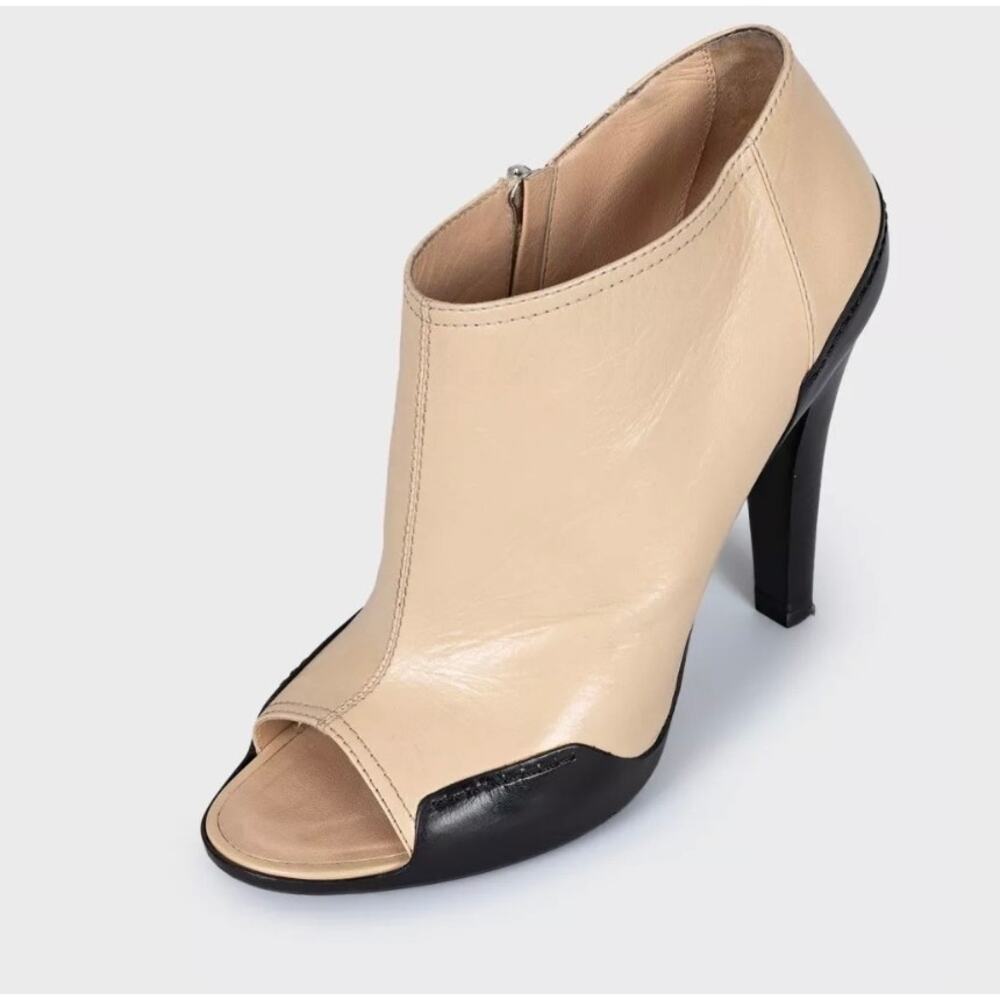 Chanel Beige Leather Open-Toe Ankle Booties - Size 40.5 - Picture 3 of 7